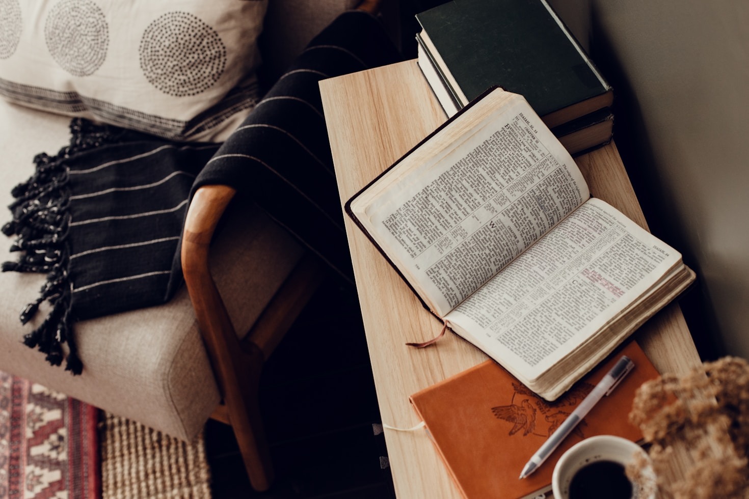 Exploring the Depths of Love in Modern Fiction